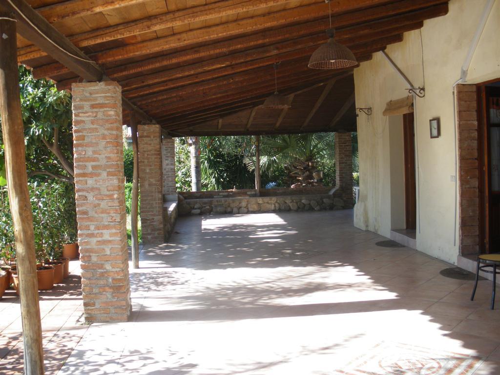 Casantica Turismo Rurale มิลาซโซ ภายนอก รูปภาพ